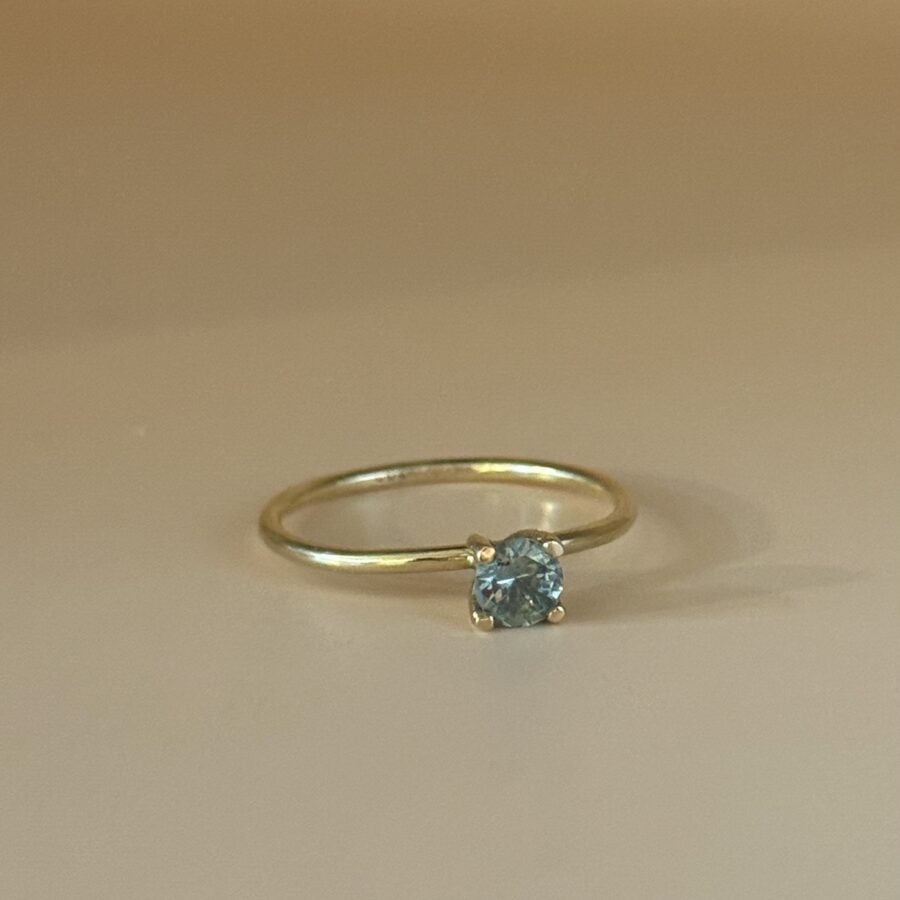 precious stones / ring / chaton 1 big